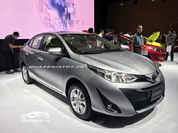 toyota vios 2018 mau bac muaxegiatot vn Toyota Vios 1.5E MT 2023: Giá xe lăn bánh KM, Mua xe trả góp