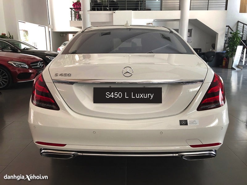 duoi mercedes s450 2021 luxury danhgiaxehoi vn 800x600 1 Mua xe Mercedes S450 Luxury trả góp, Bán xe Mẹc S450 Luxury 2022 giá rẻ